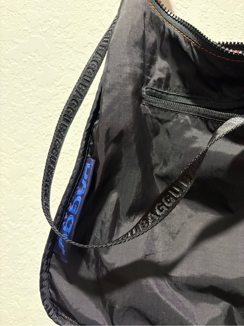 Baggu Large Shoulder Bag in Custom Dye (Leopard Print) - Picture 5 of 6